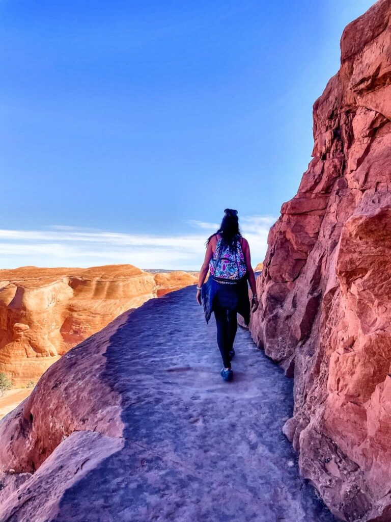 Hiking in Arches national Park Moab, Utah