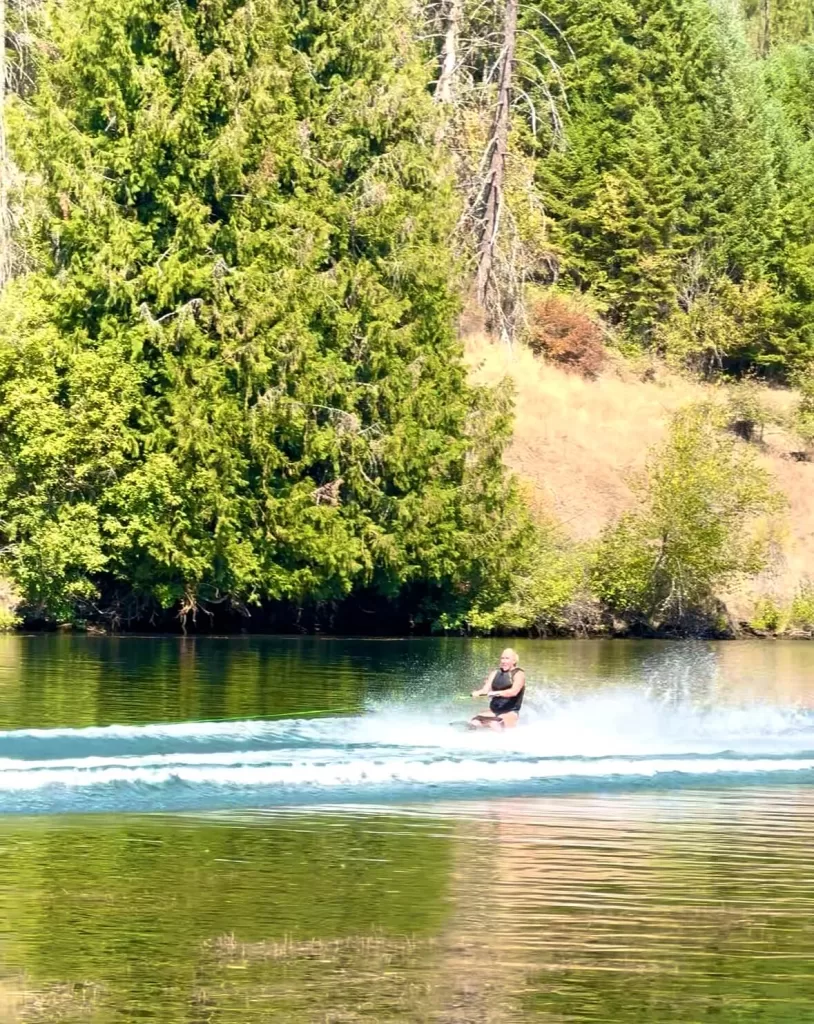 knee boarding in North Idaho